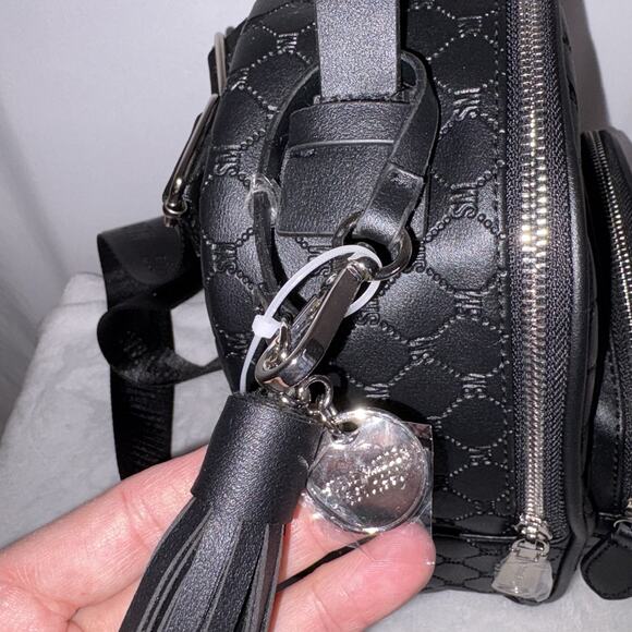 Steve Madden Black BBLOGO Backpack w/ Tassel Clasp NWT - Picture 5 of 12